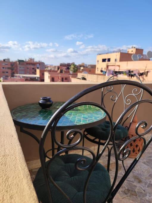 Plein Centre Marrakech, Grand Balcon Filant Marraquexe Exterior foto