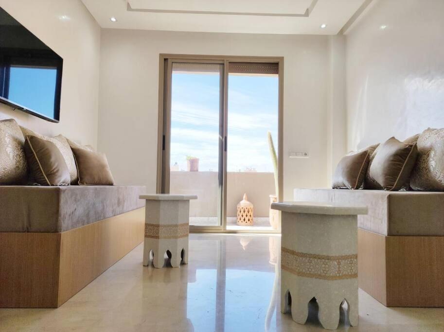 Plein Centre Marrakech, Grand Balcon Filant Marraquexe Exterior foto