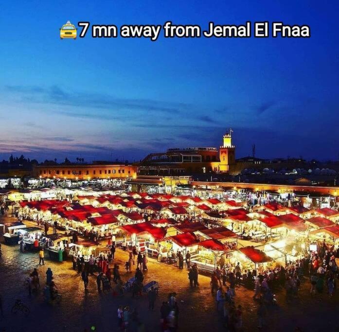 Plein Centre Marrakech, Grand Balcon Filant Marraquexe Exterior foto