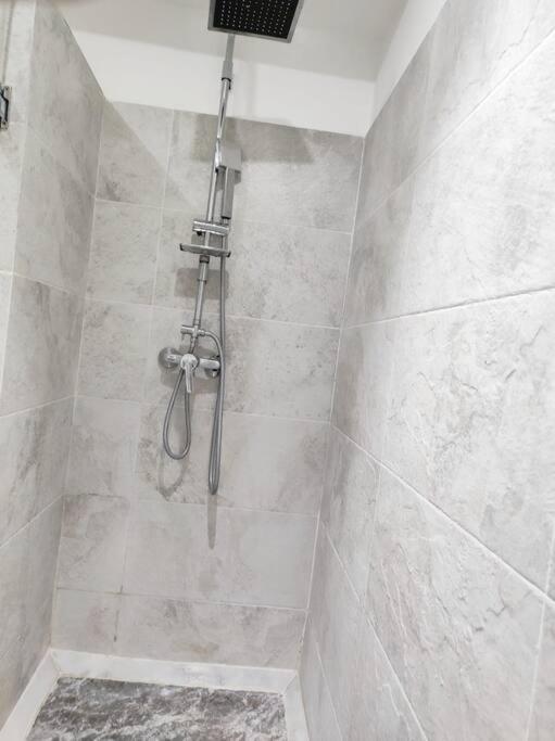 Plein Centre Marrakech, Grand Balcon Filant Marraquexe Exterior foto